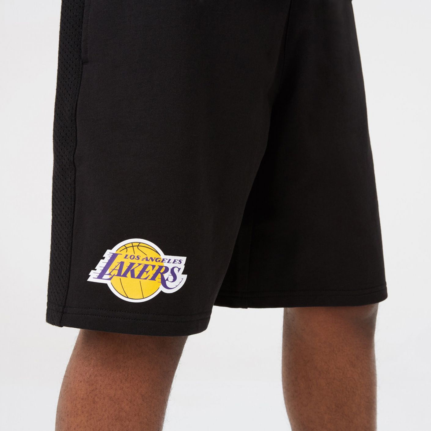 New Era  NBA Team Logo Shorts Los Angeles Lakers