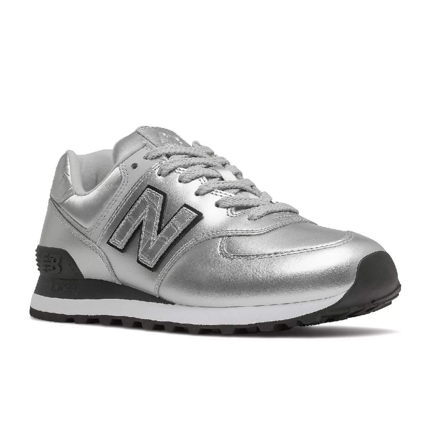 New Balance 574 in Pelle Silver