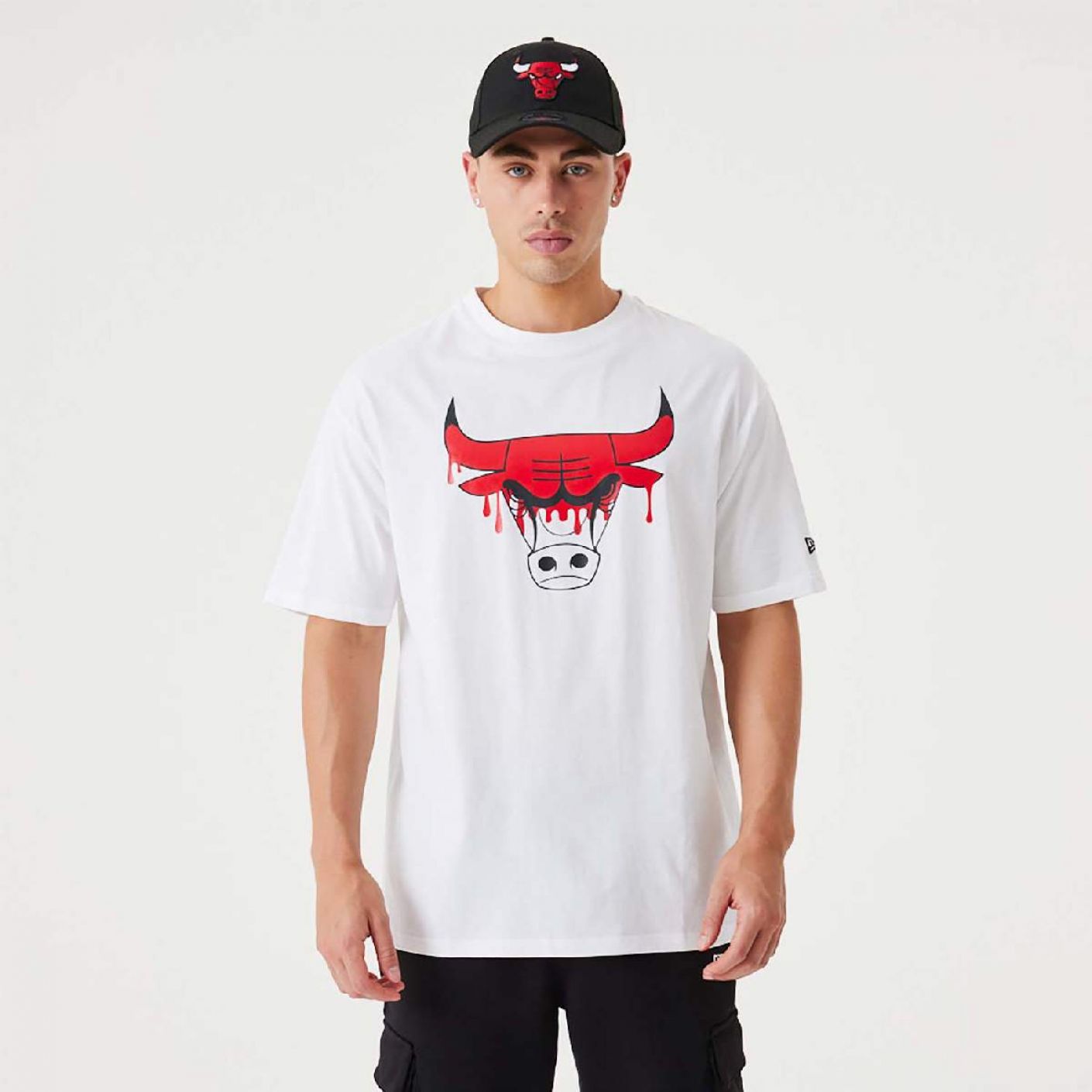 New Era ‌Chicago NBA Drip Logo Bulls T-Shirt white