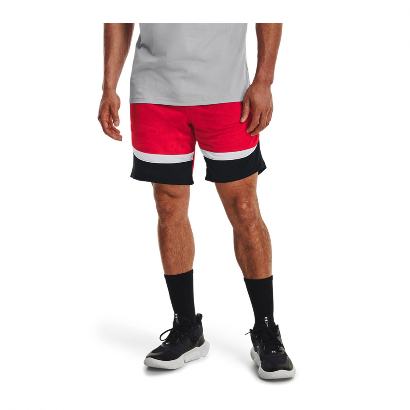 Under Armor Short Heatwave Hoops