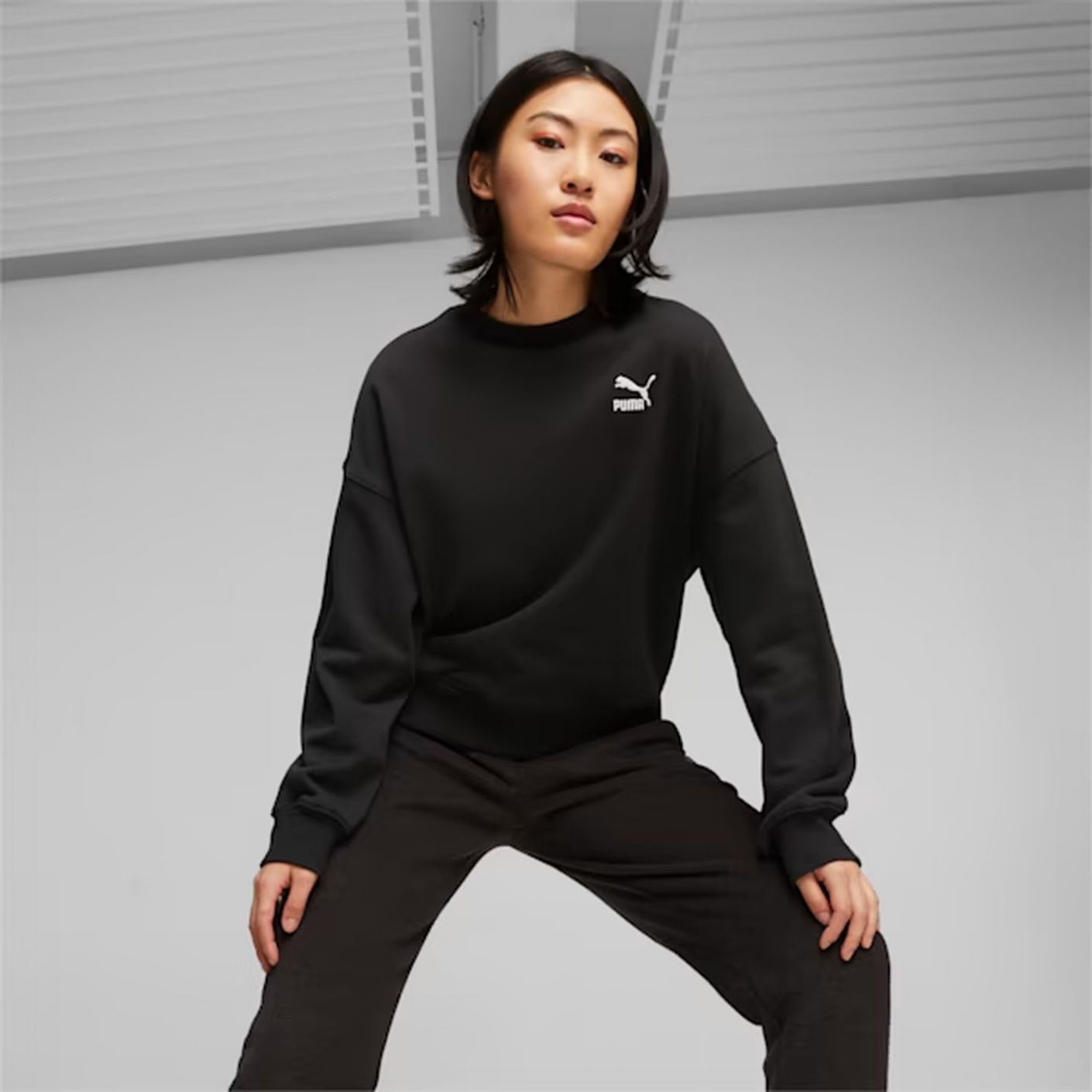 Puma Women's Classics Oversized Hoodie Black