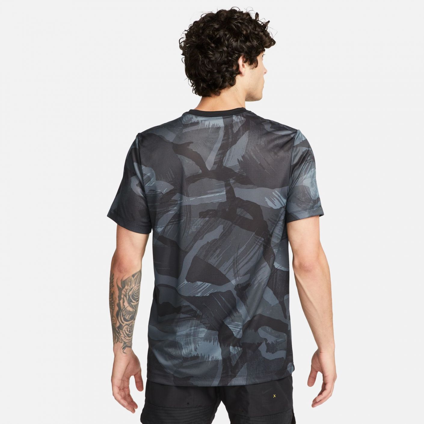 Nike dry legend camo online