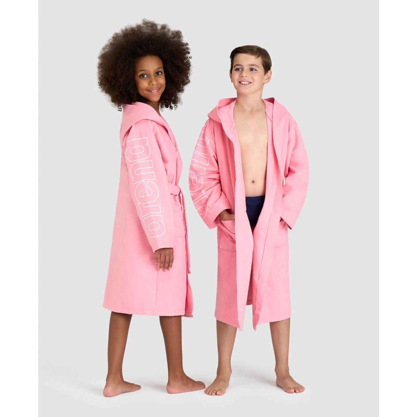 Arena Jr. Zeal Plus Pink Bathrobe