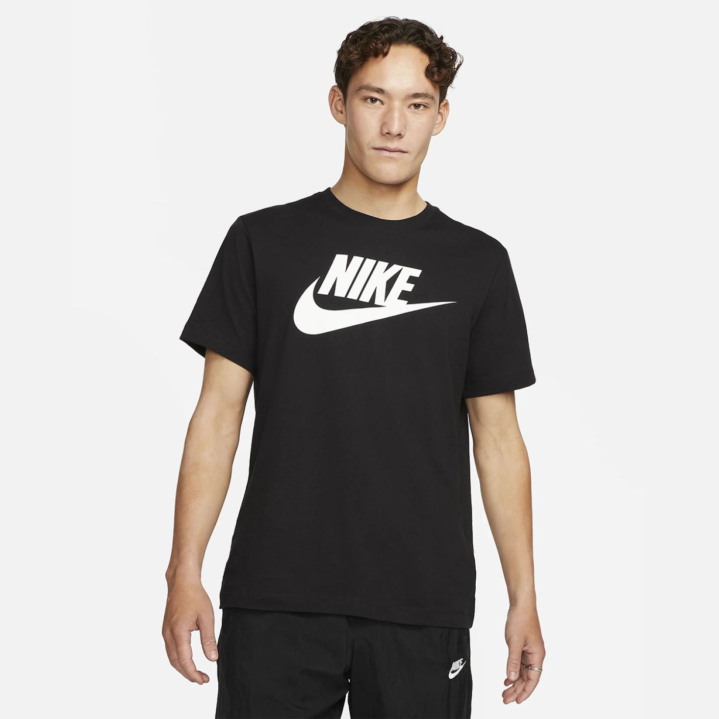 Nike Sportswear T-Shirt Schwarz