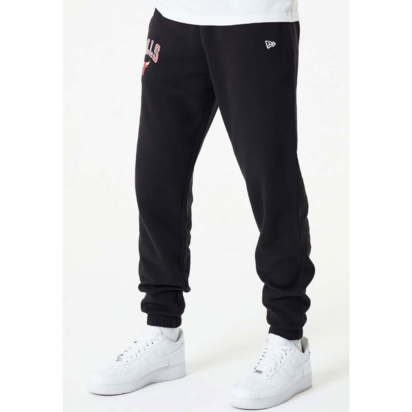 New Era Men's Black Chicago Bulls NBA Pants