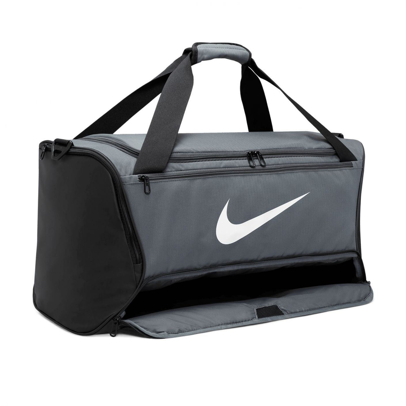 Nike Brasilia 9.5 M Duffle Bag Black/White