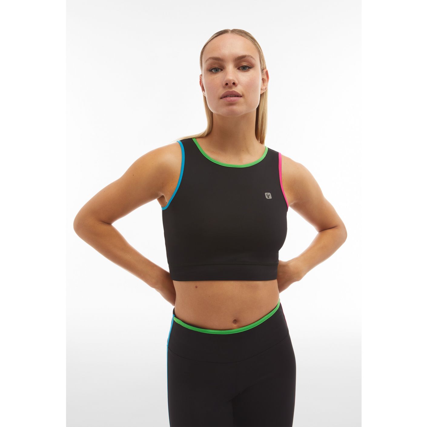 Freddy Women's Medium Support Sports Top Black