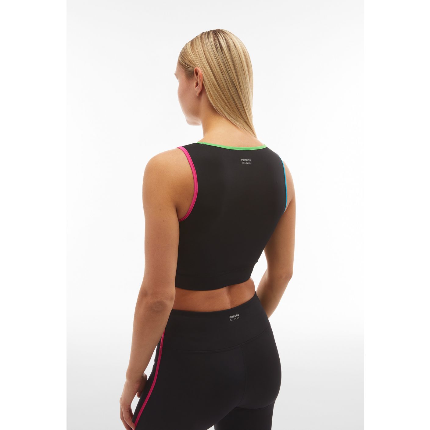 Freddy Women's Medium Support Sports Top Black