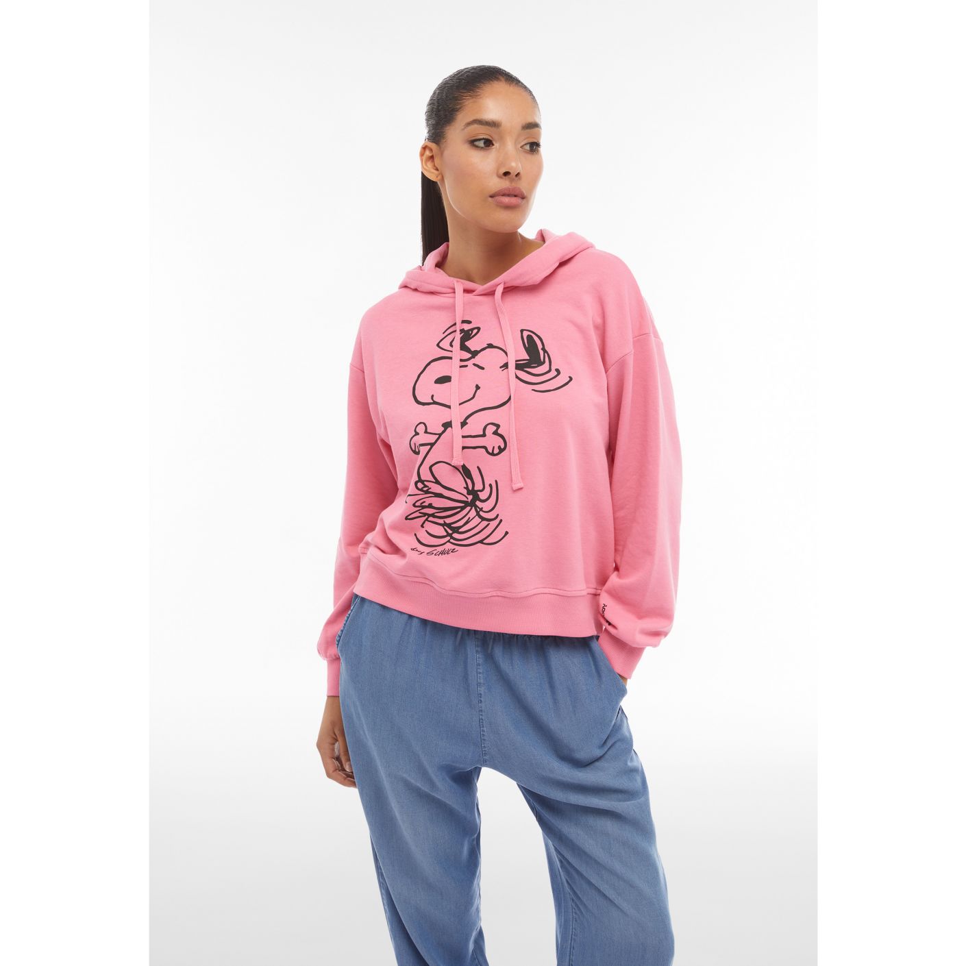 Freddy Women's Pink Snoopy Graphic Oversized Sweatshirt