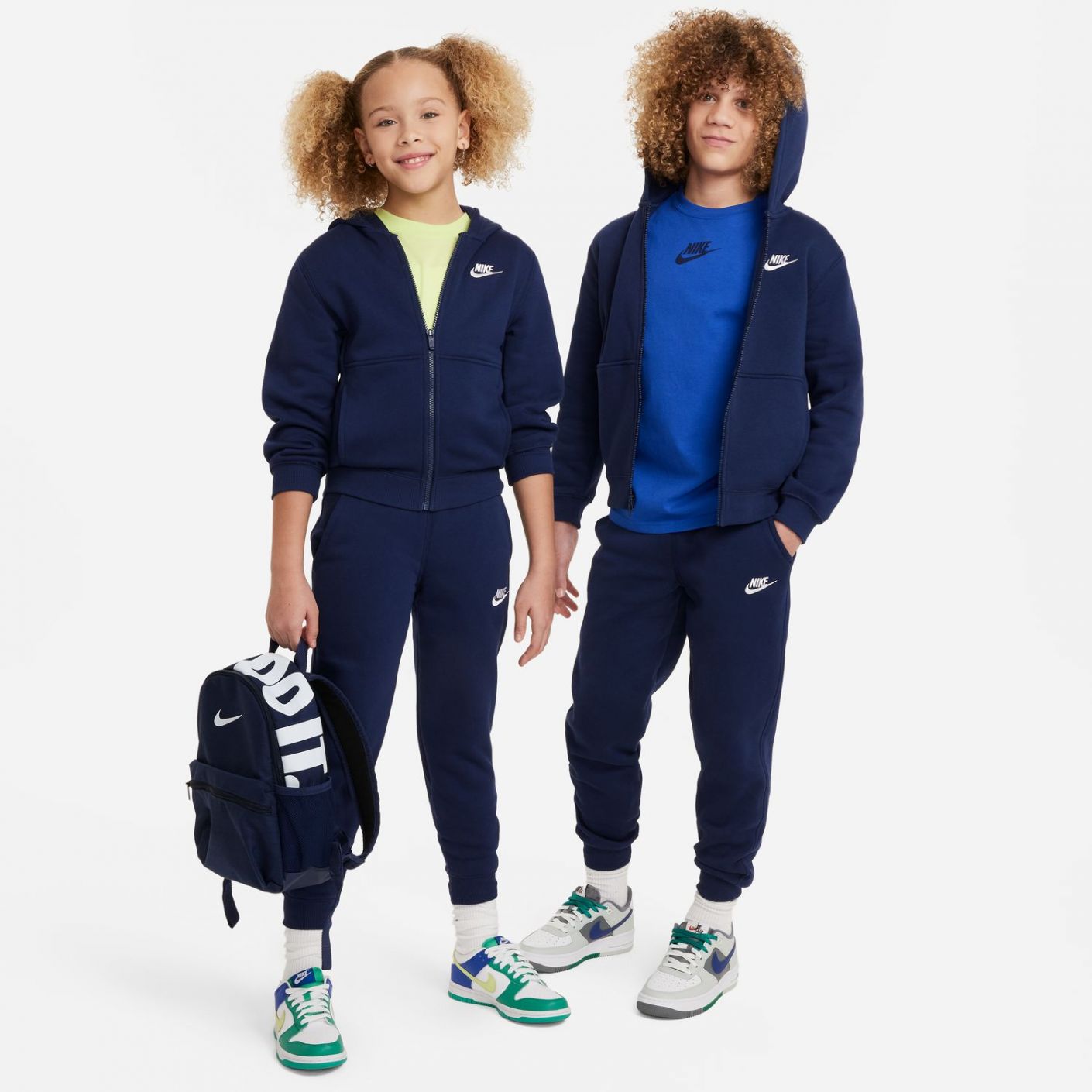 Nike Sportswear Club Fleece Tracksuit – Boys Midnight Navy/White