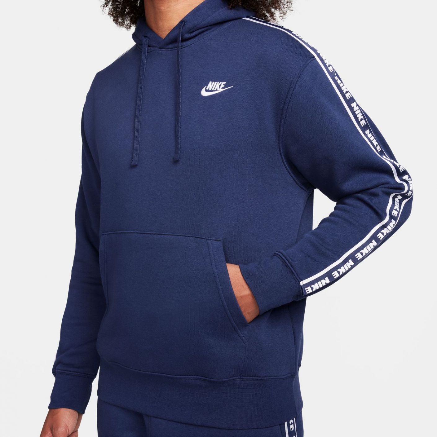 Nike Club Fleece Graphic Hoodie - Men Midnight Navy/White