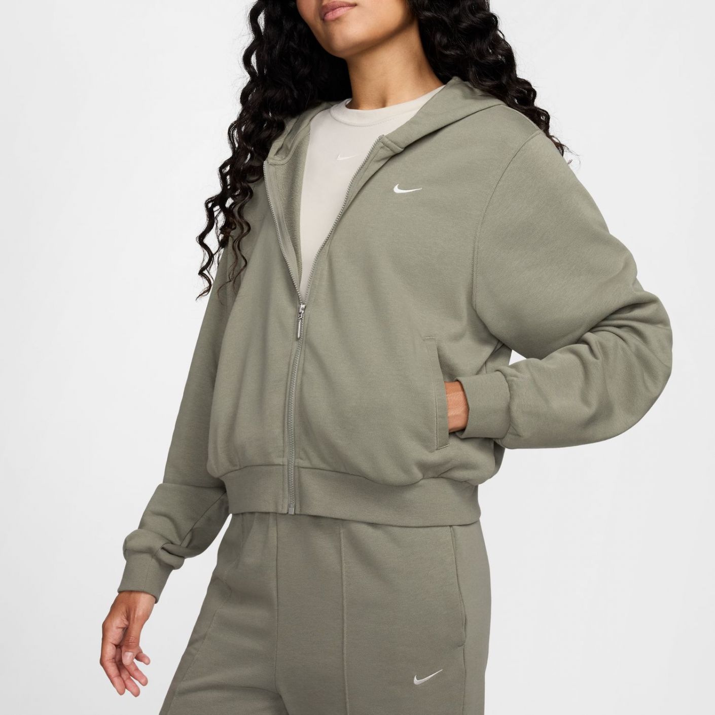 Nike Sportswear Chill Terry Felpa Ampia In French Terry Con Cappuccio E Zip A Tutta Lunghezza - Donna Light Army/Sail