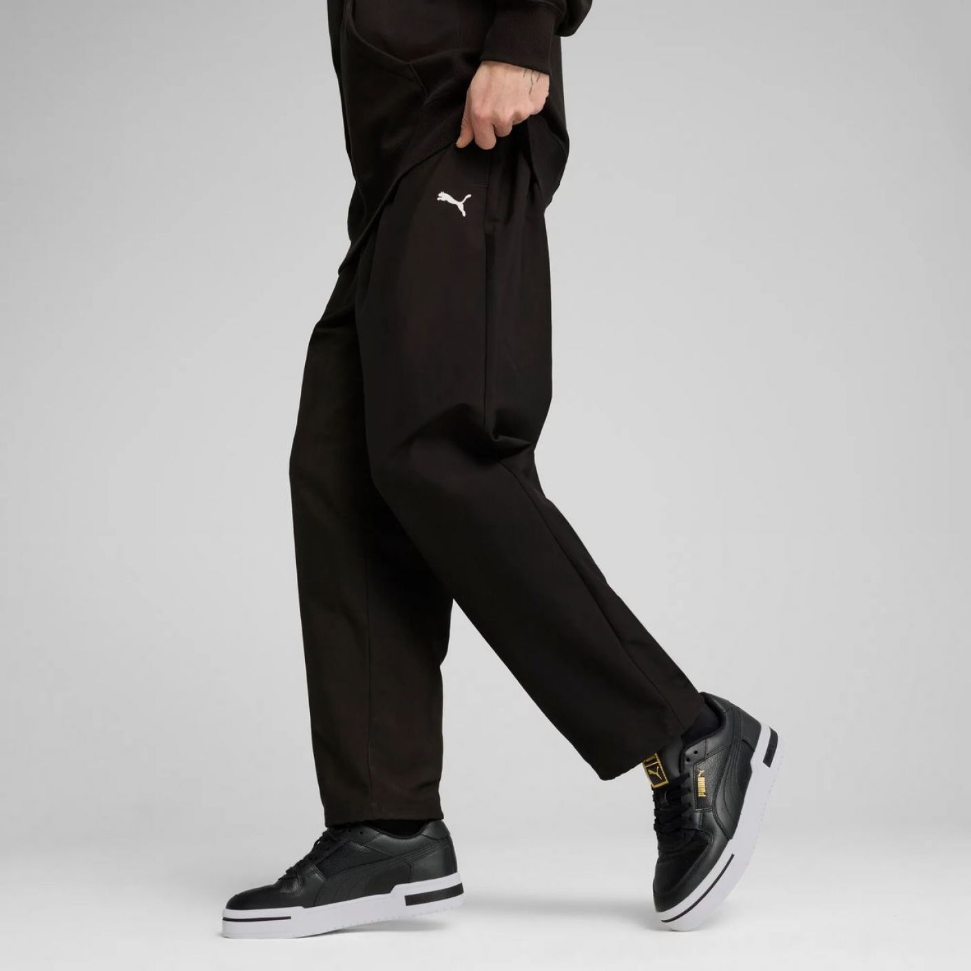 Puma Pantaloni Wardrobe Ess Relaxed Neri da Uomo