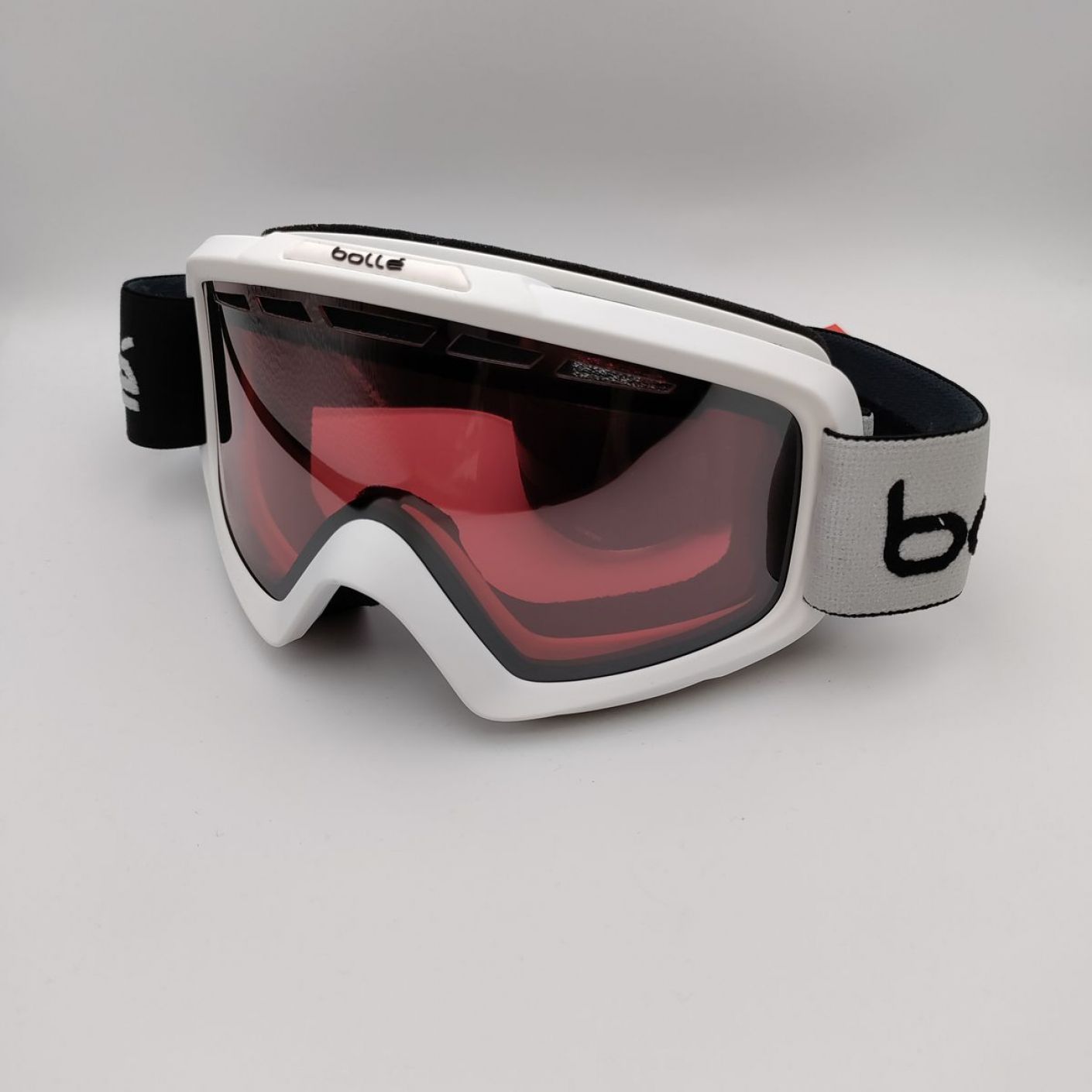 Bollé Nova II Skibrille Mattweiß & Graue Linse Vermillon Gun Kat. S2