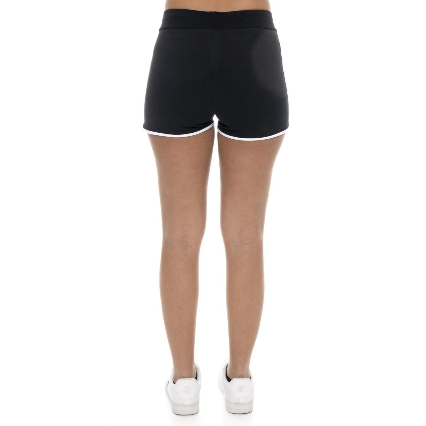 Leone Short New Basic Nero da Donna