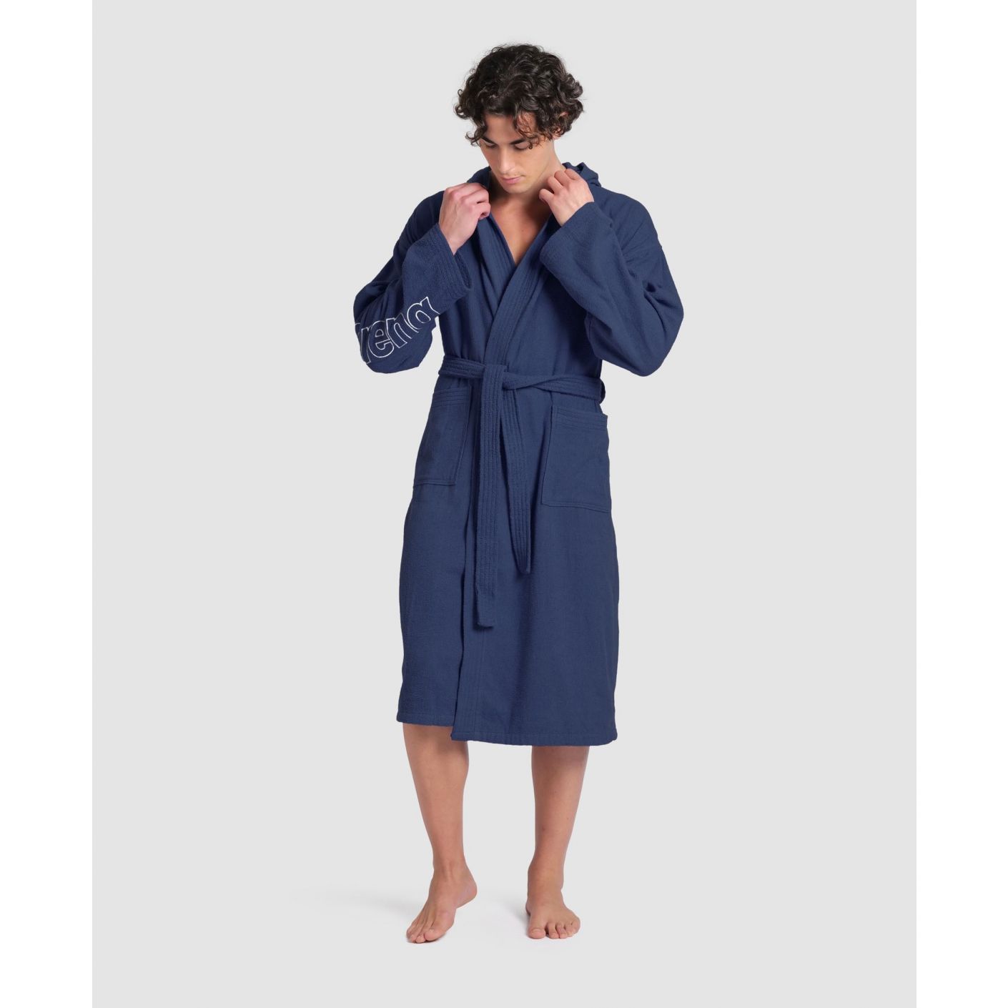 Arena Unisex Zeppelin Bademantel aus Baumwolle in Hellblau und Weiß