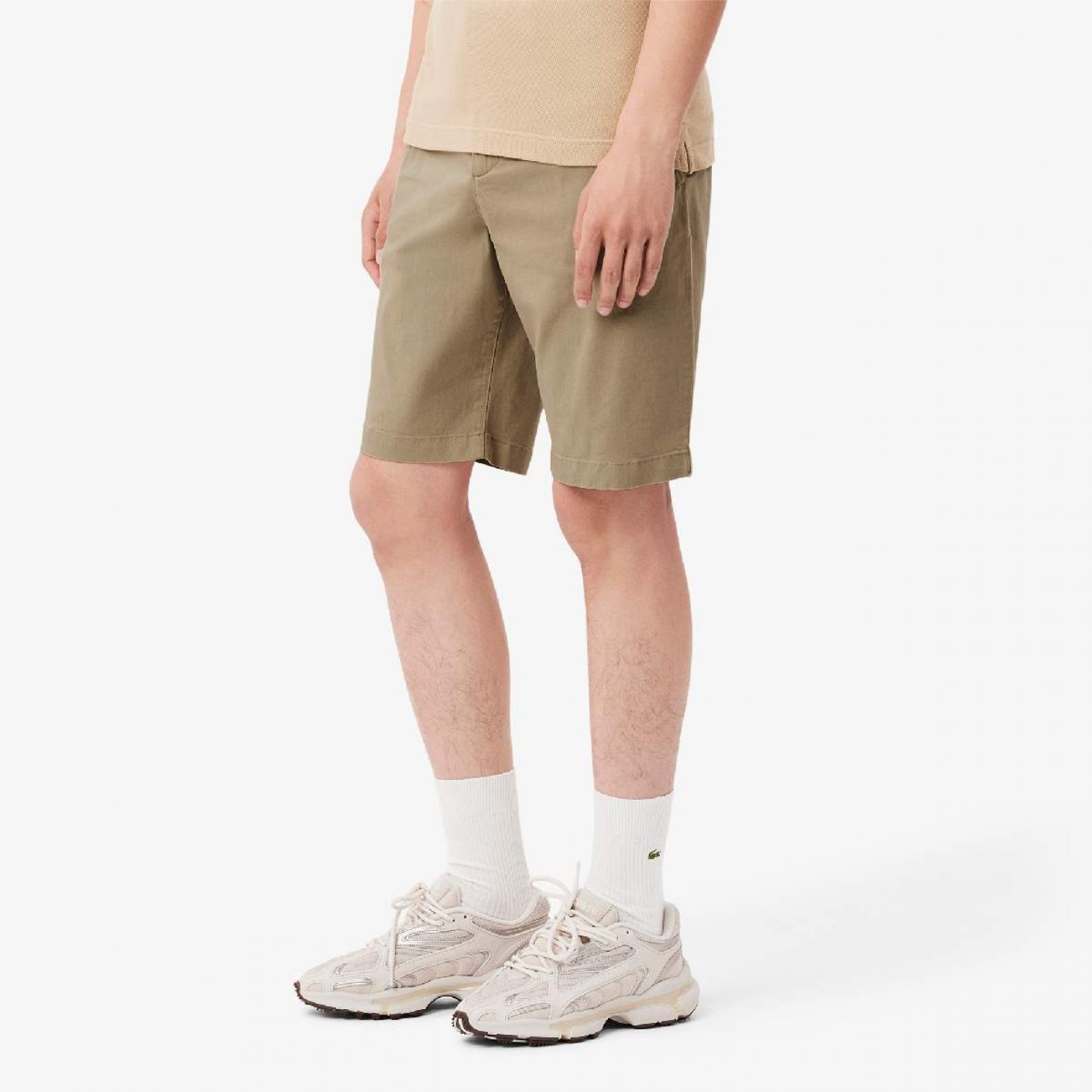 Lacoste Men's Stretch Cotton Slim Fit Chino Bermuda Beige