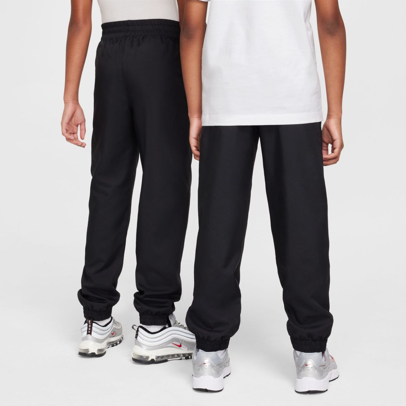 Nike Jogger Club Schwarz/Weiß für Jungen