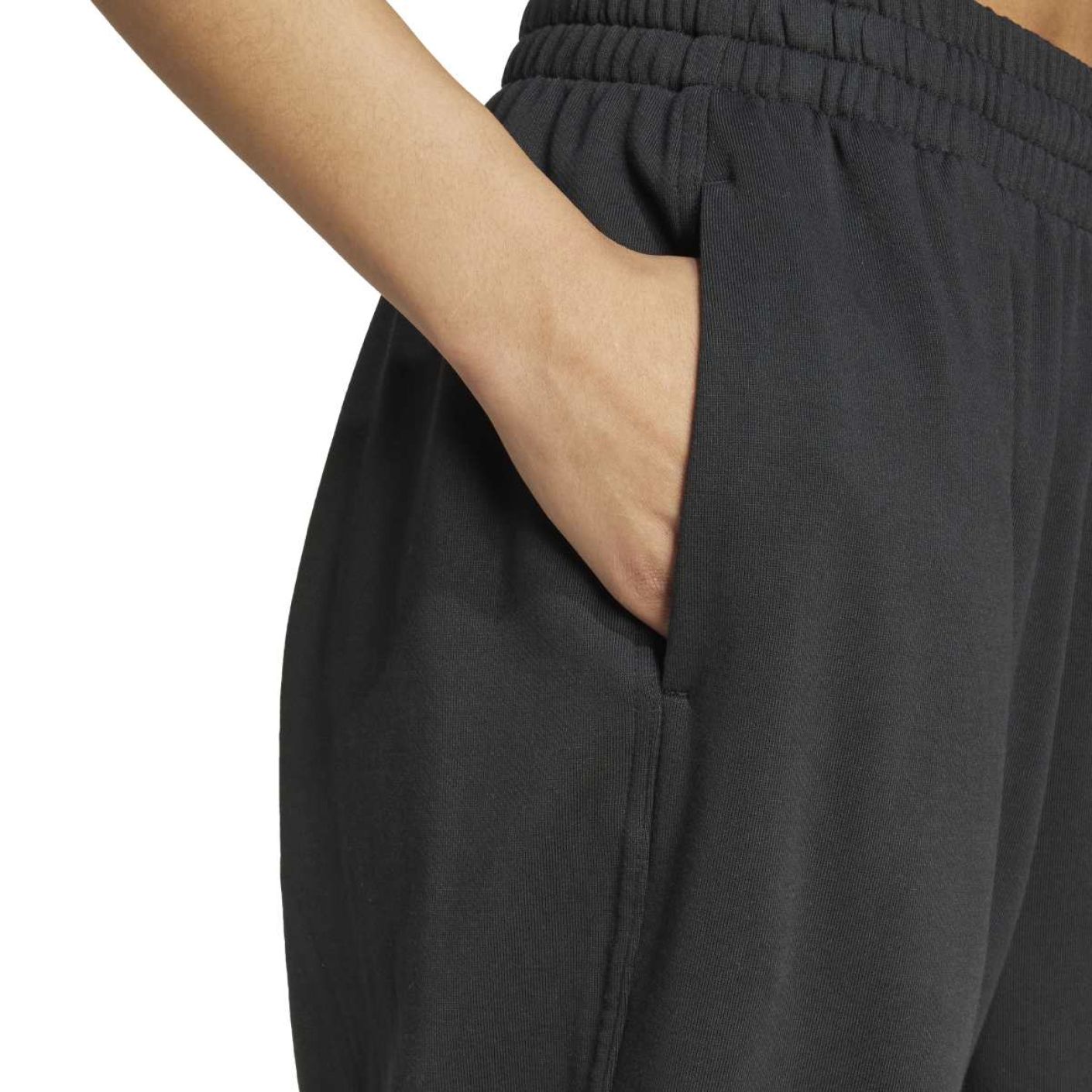 Adidas Jogger felpati Boyfriend Essentials Neri da Donna