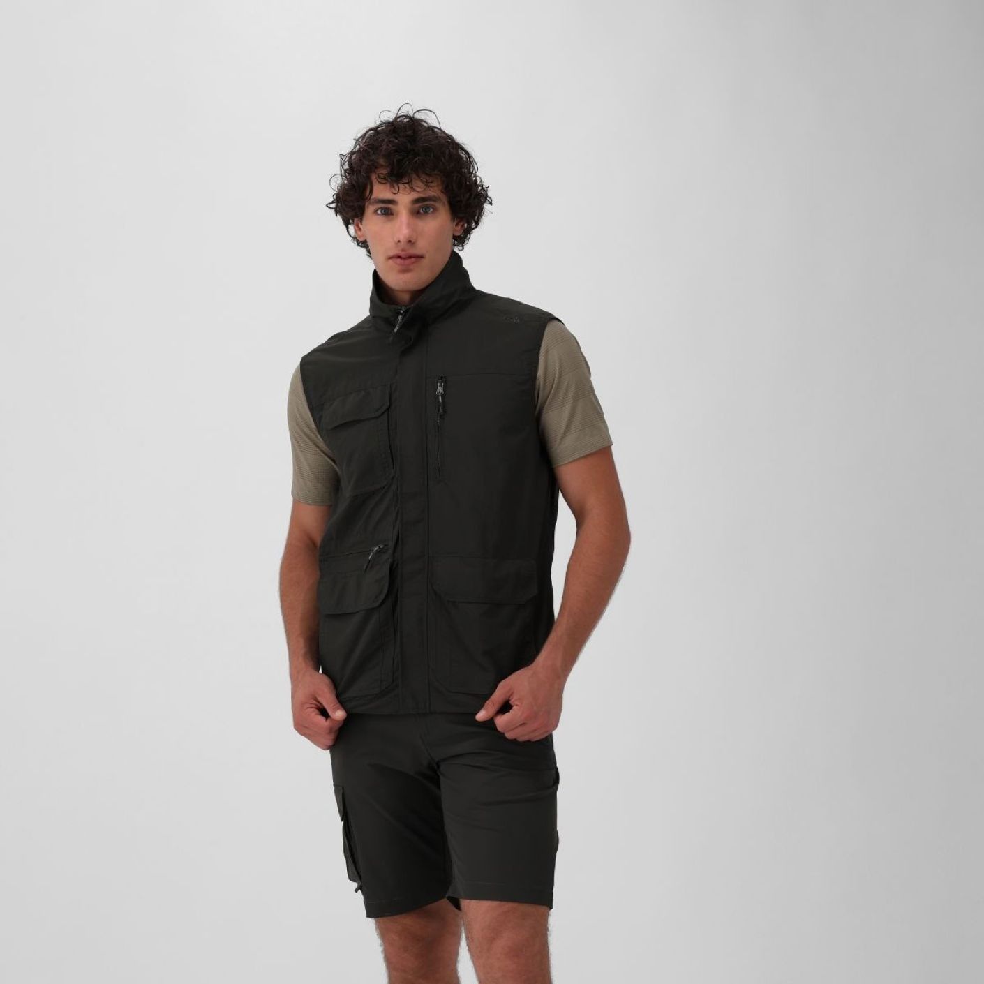 CMP Outdoor Multi-Pocket Vest Pine for Men