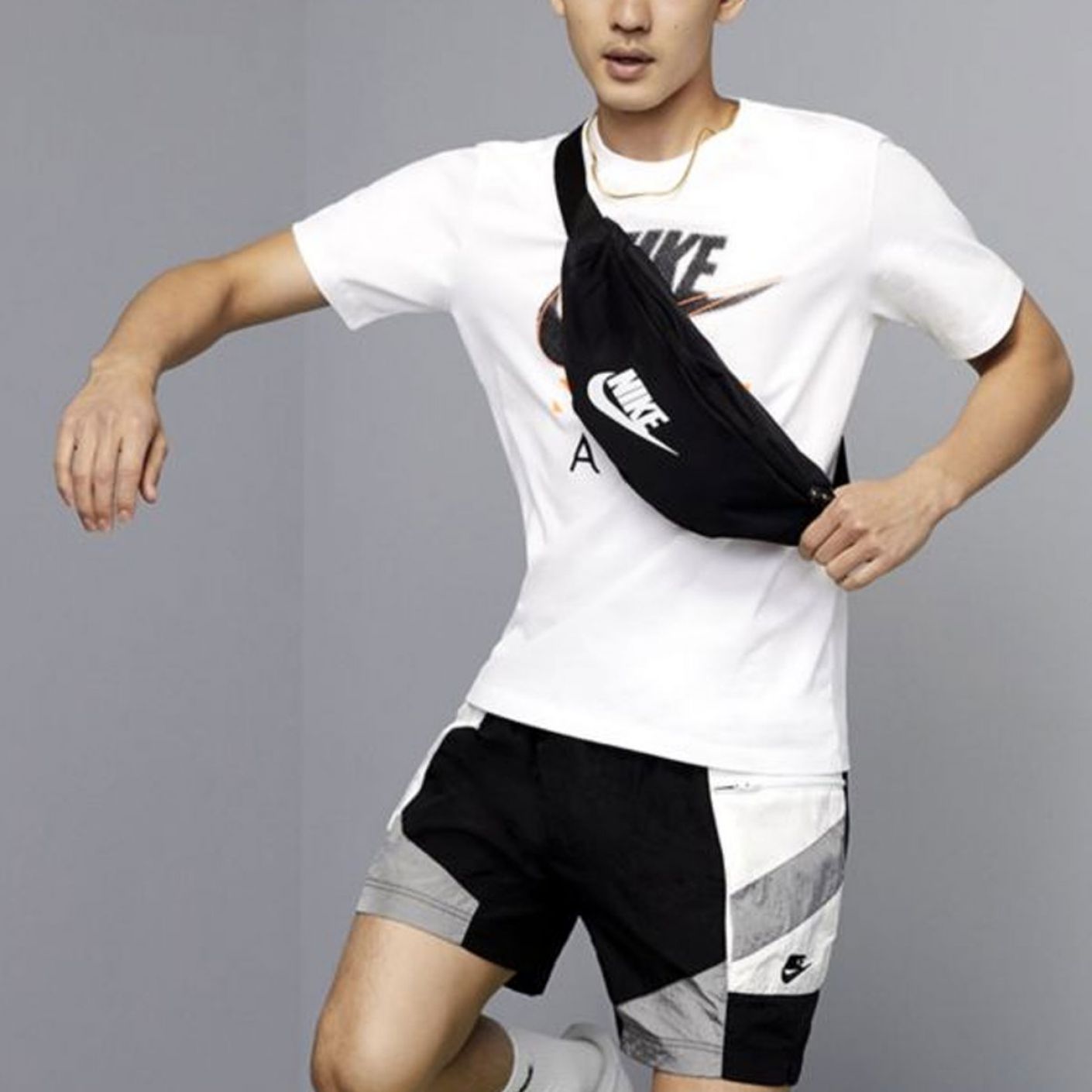 Nike Marsupi Sportswear Heritage Nero