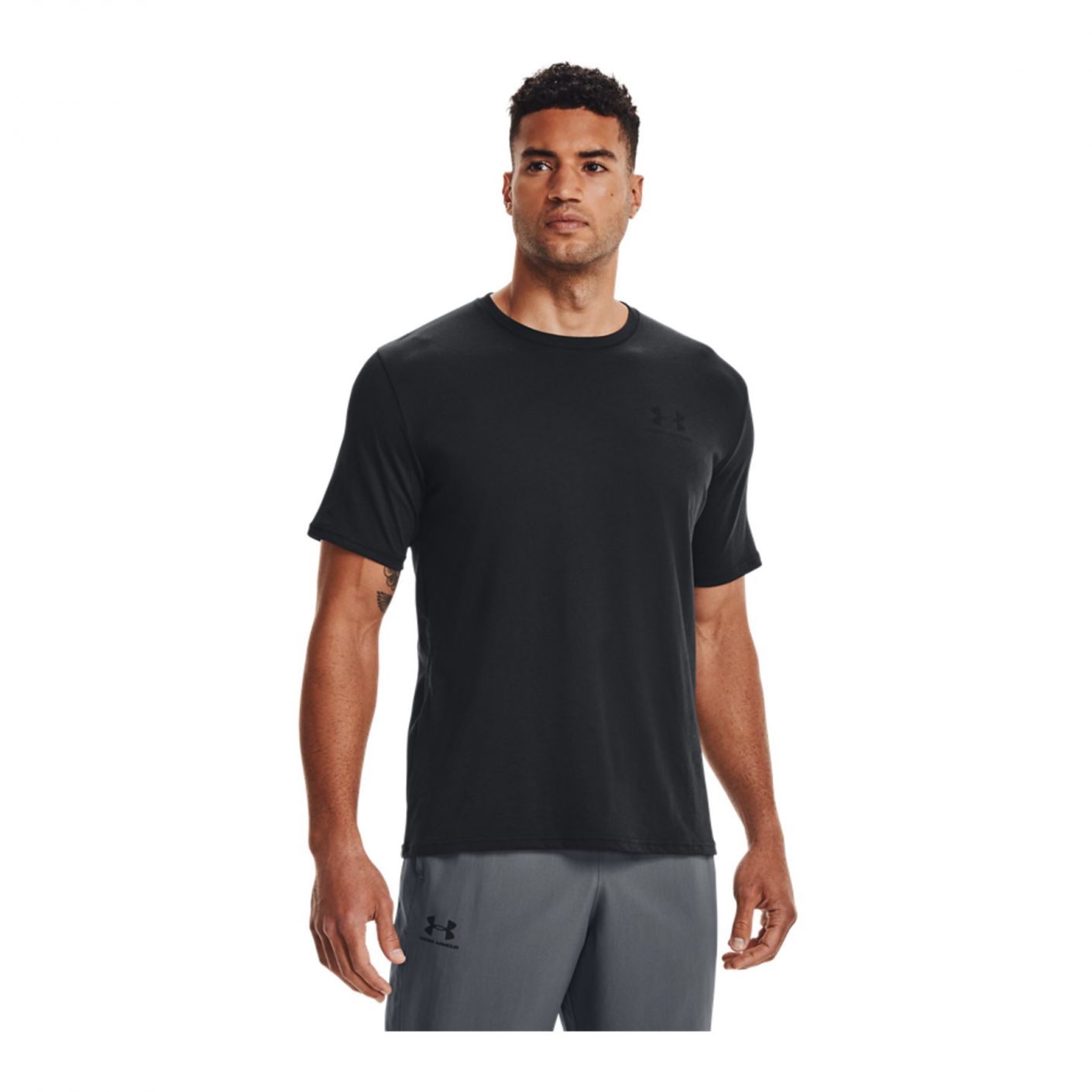 Under Armour Sportstyle T-Shirt für die linke Brust, Schwarz