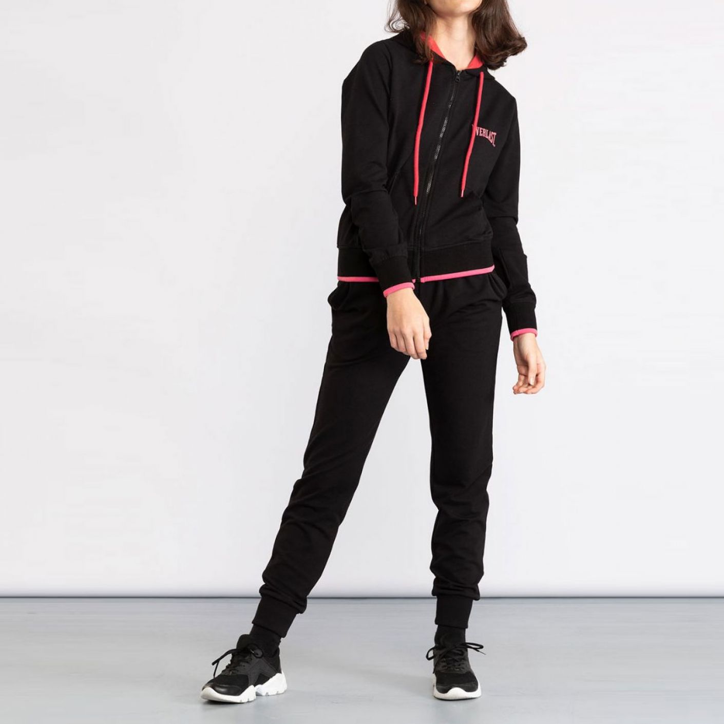 Schwarzer Slim-Stretch-Trainingsanzug von Everlast für Damen