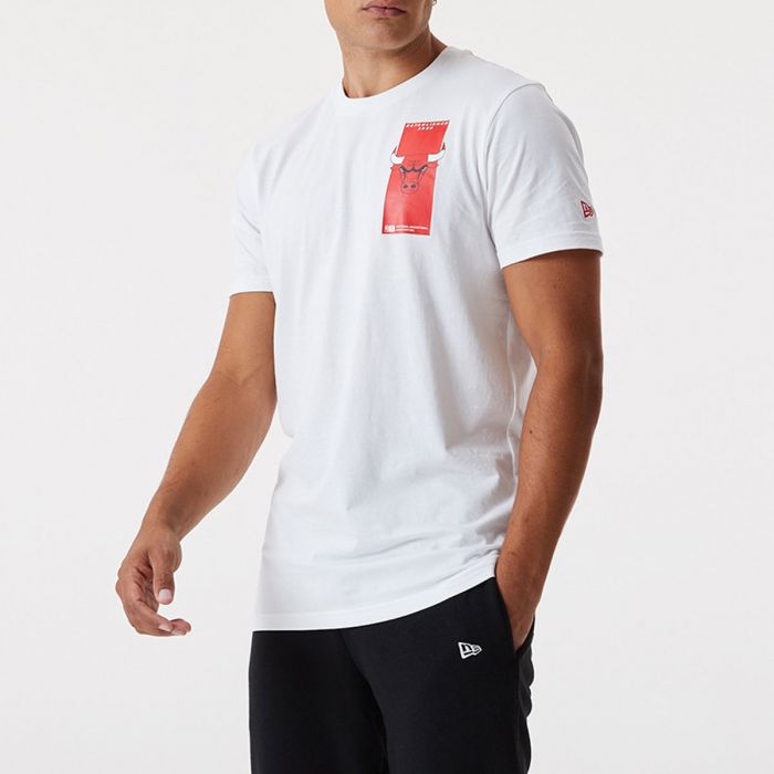 New era Nba Repeat Logo Chicago Bulls T-shirt White
